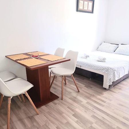 Apartments Rotim, Mljet, Sutmiholjska Babino Polje Exteriér fotografie